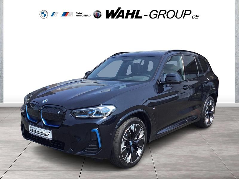 Schwarz Gebraucht 2022 BMW iX3 M Sport SUV | 43.890 € (Etwas zu teuer) - Bild 1/4