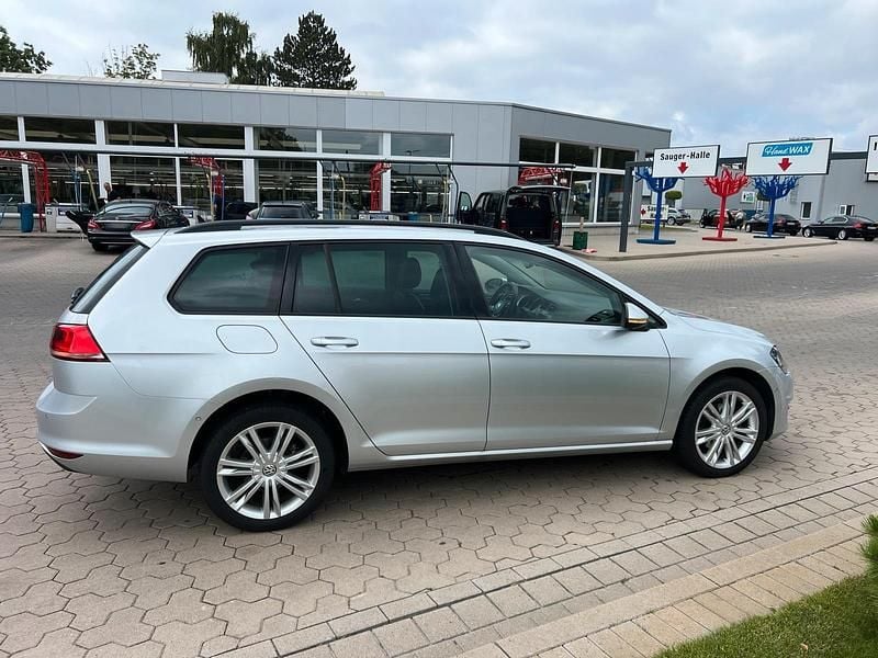 Gebraucht VW Golf VII 110 PS (80 kW) 2014 Silber Kombi