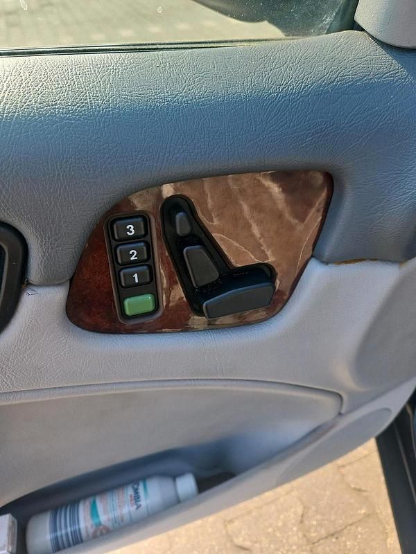 Gebraucht Mercedes CLK320 218 PS (160 kW) 1997 Schwarz Coupé