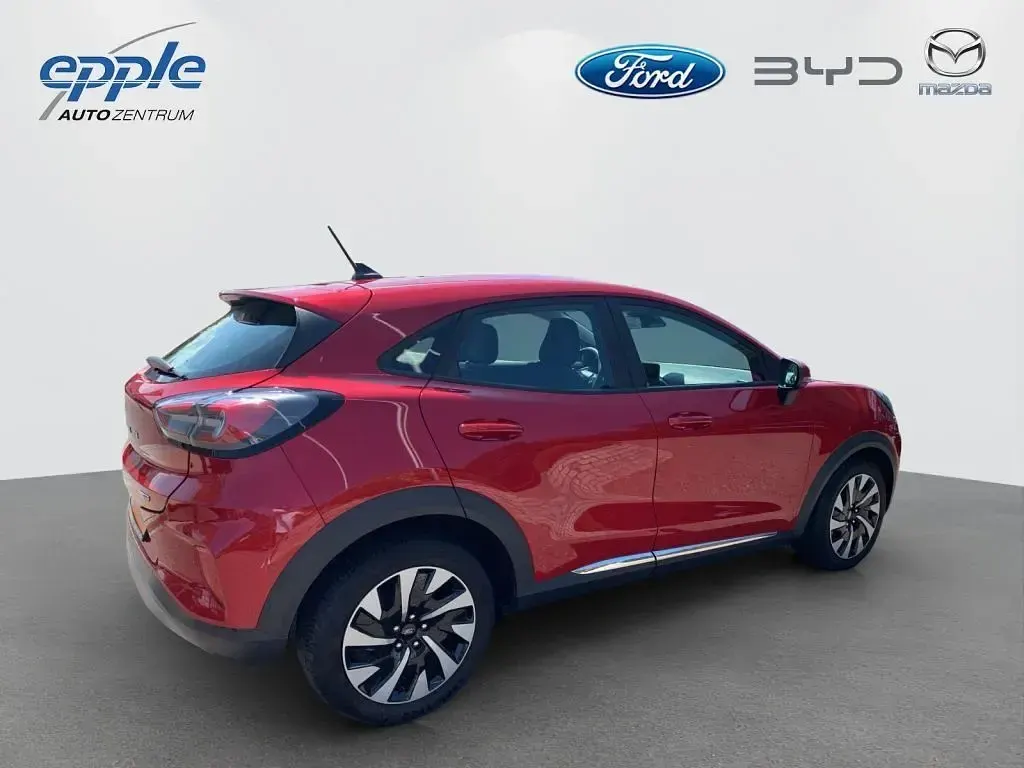 Gebraucht Ford Puma Titanium 125 PS (91 kW) 2022 Fantastic red metallic (metallic) SUV