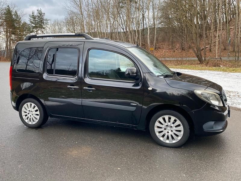 Gebraucht Mercedes Citan 111 110 PS (80 kW) 2014 Schwarz Kombi