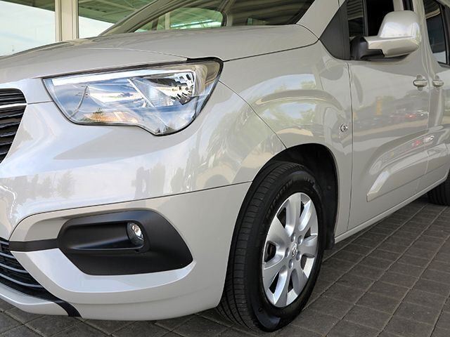 Gebraucht Opel Combo Life Edition 110 PS (80 kW) 2020 Sand grau Van / Kleinbus