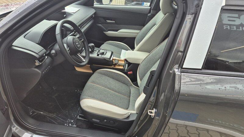 Gebraucht Mazda MX30 Makoto 170 PS (125 kW) 2024 Grau SUV