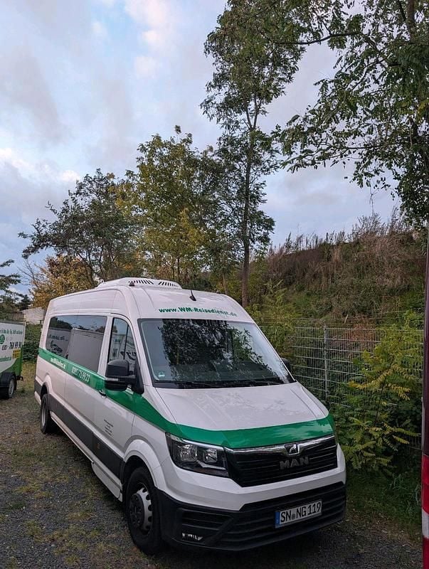 Weiß Gebraucht 2024 MAN TGE Van | 69.000 € - Bild 1/4