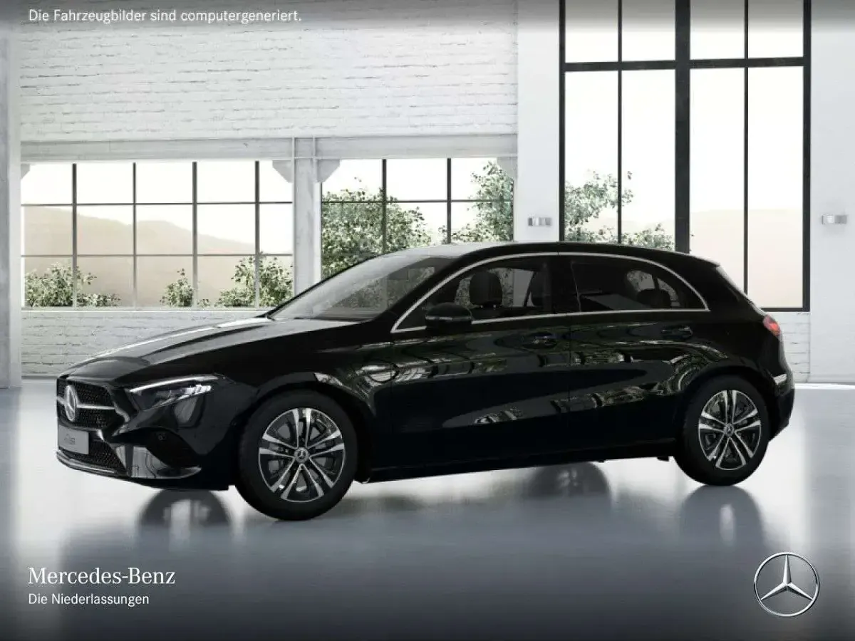 Second-hand Mercedes A250 Advanced 163 CP (119 kW) 2025 Negru Berlinǎ