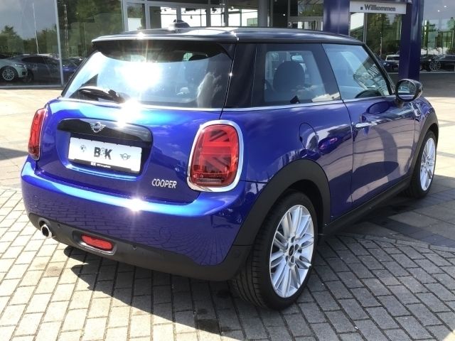Gebraucht Mini Cooper Chili 136 PS (100 kW) 2021 Blau Kleinwagen