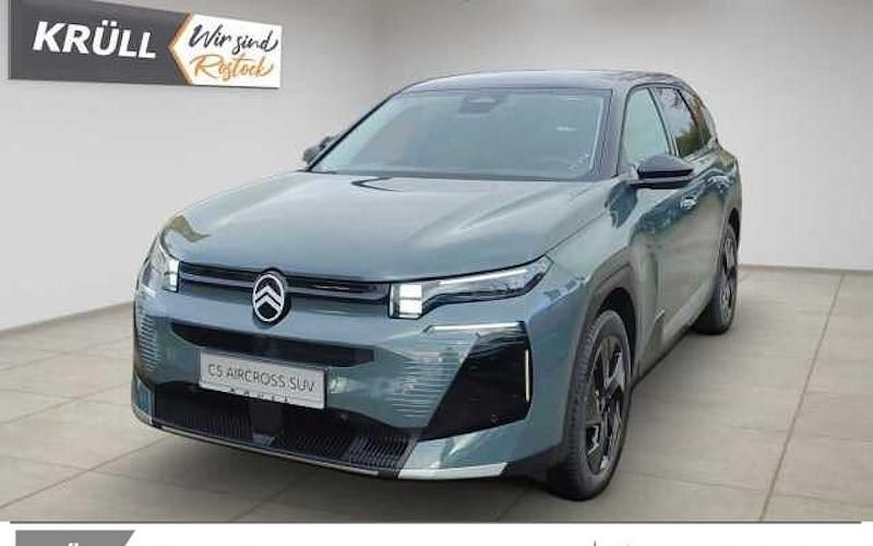 Neu Citroën C5 145 PS (106 kW) 2026 Grün SUV