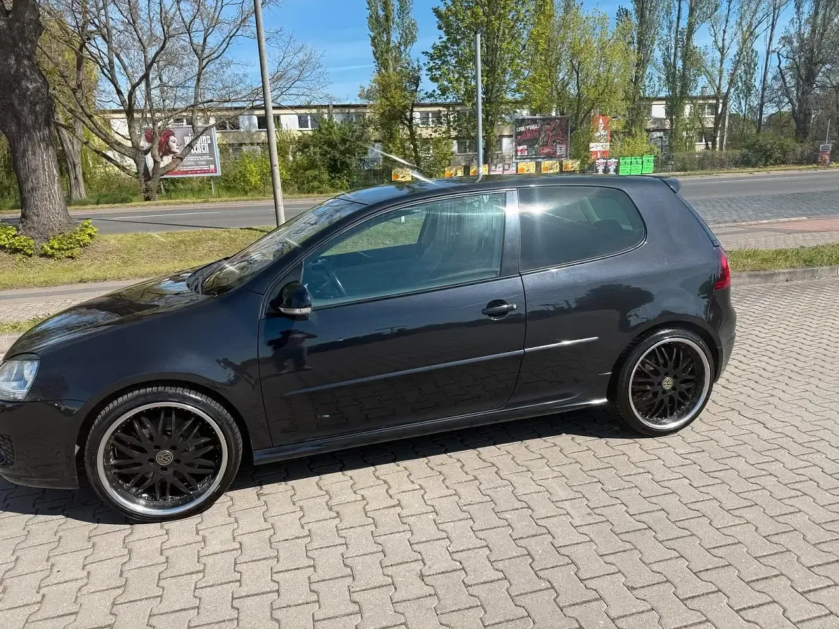 Gebraucht VW Golf V GTI 245 PS (180 kW) 2006 Schwarz Kleinwagen
