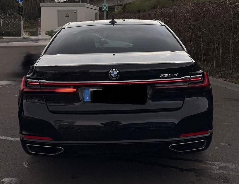 Gebraucht BMW 730 265 PS (194 kW) 2020 Schwarz Limousine