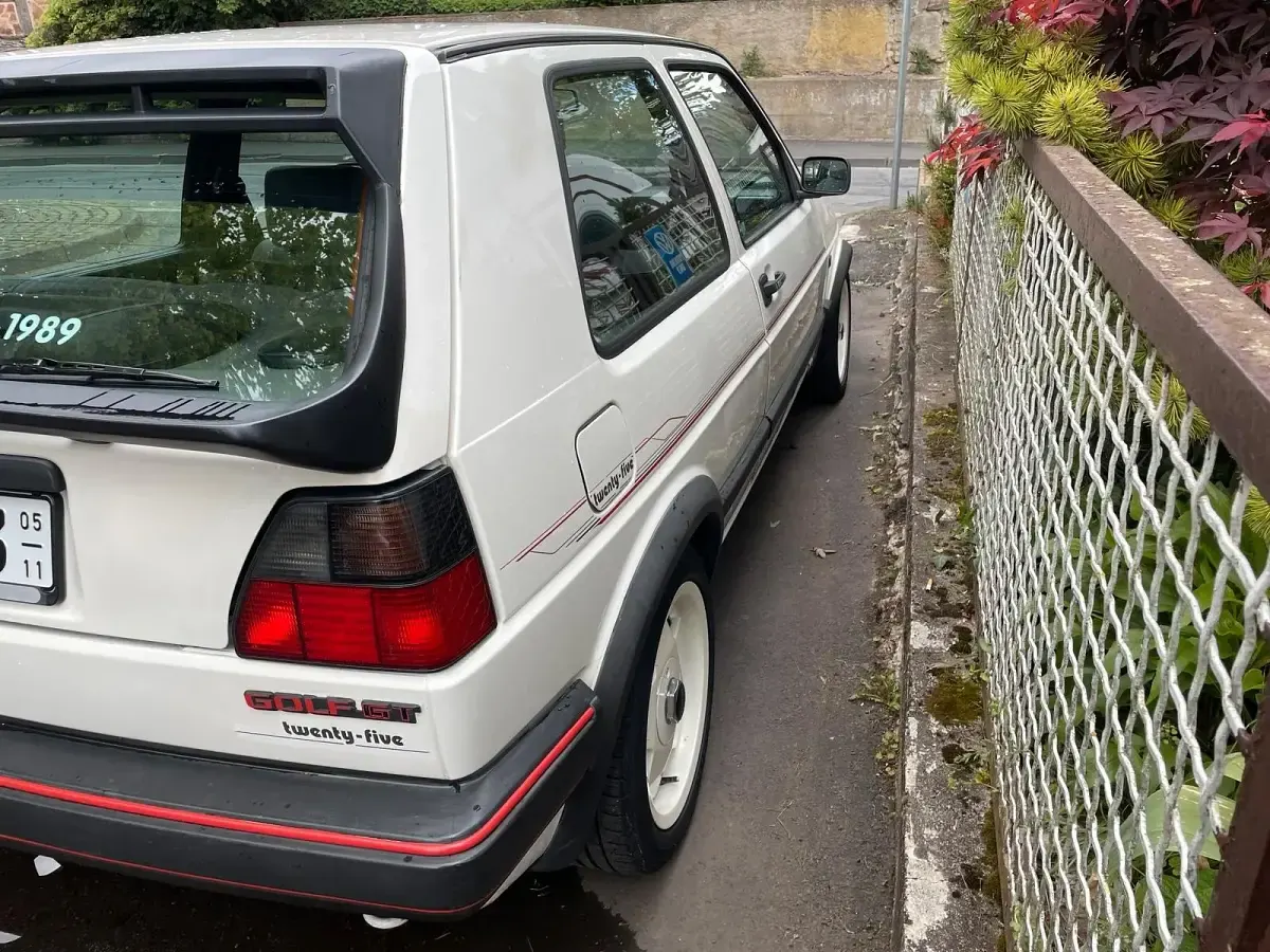Gebraucht VW Golf II GTI 80 PS (58 kW) 1989 Weiß Kleinwagen