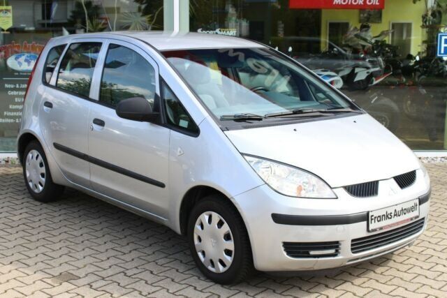 Gebraucht Mitsubishi Colt Edition 95 PS (69 kW) 2005 Andere farbe metallic Limousine