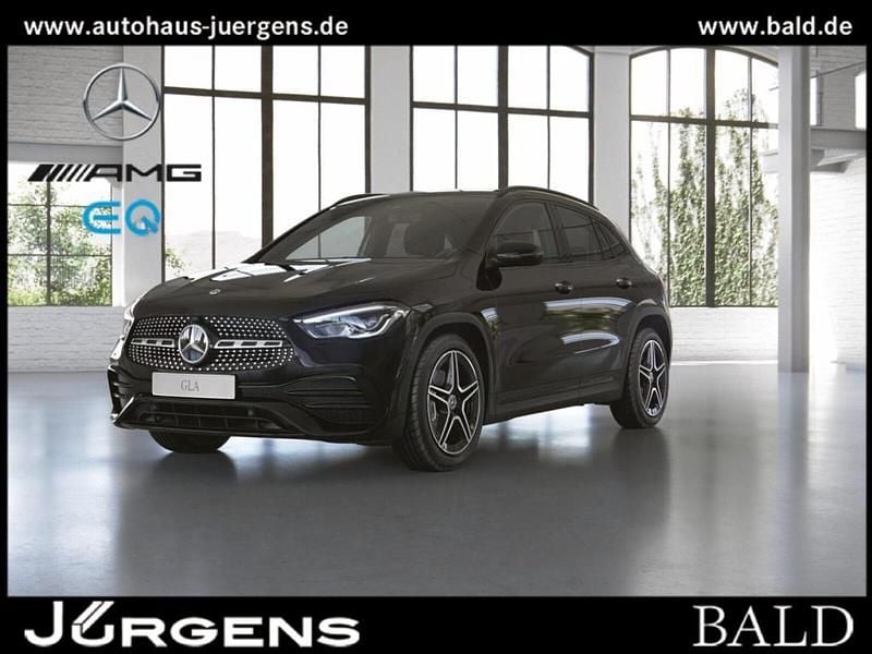 Metalliclack kosmosschwarz Gebraucht 2021 Mercedes GLA250 AMG SUV | 30.480 € (Guter Preis) - Bild 1/4