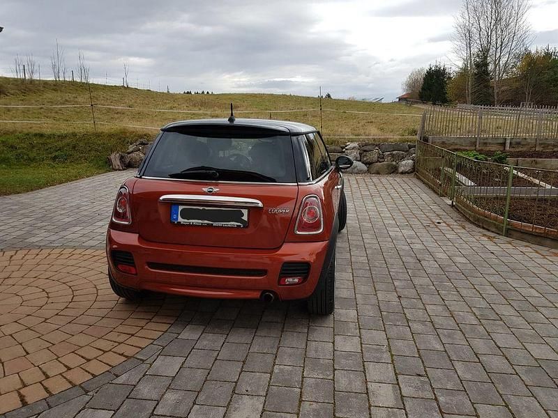 Gebraucht Mini John Cooper Works 122 PS (89 kW) 2012 Orange Kleinwagen