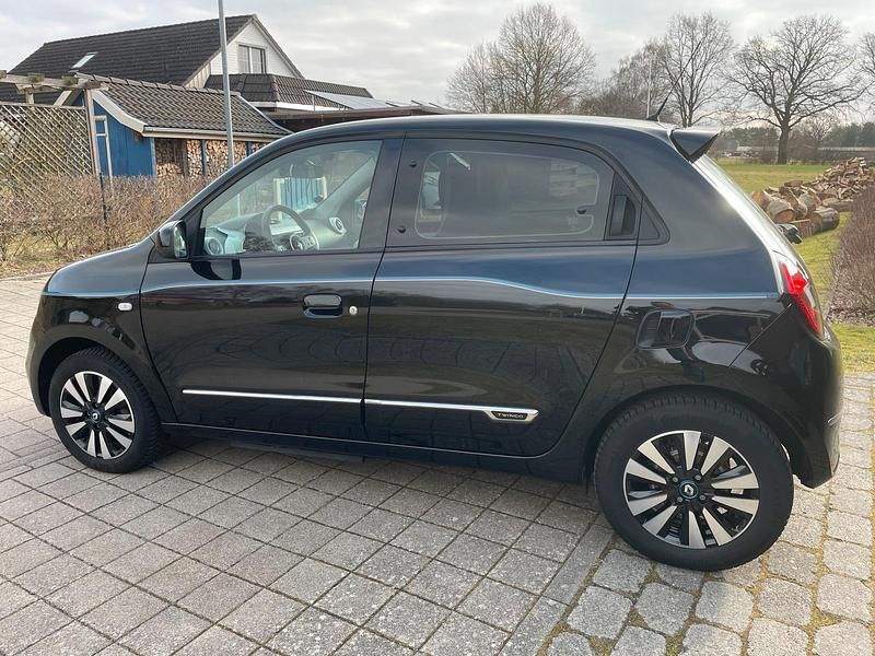 Gebraucht Renault Twingo Intens 60 kW (82 PS) 2021 Schwarz Kleinwagen