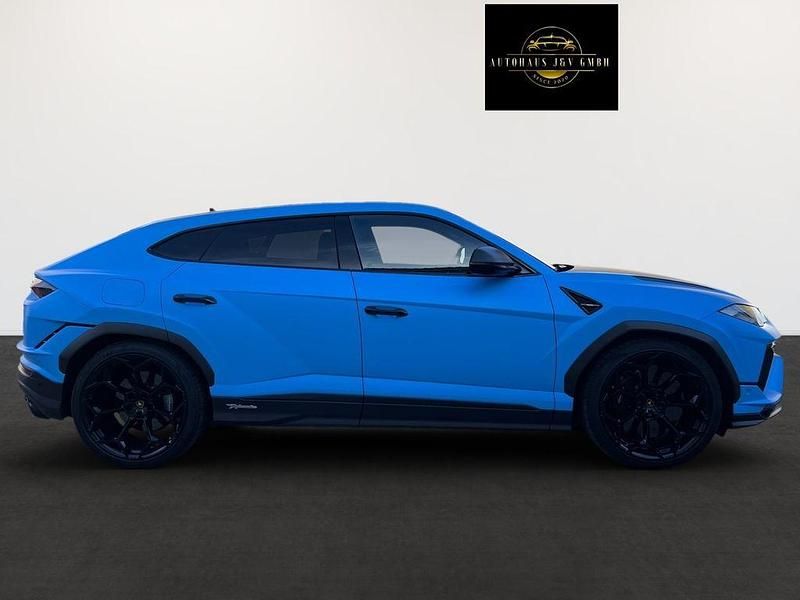 Second-hand Lamborghini Urus 666 CP (489 kW) 2024 Albastru SUV