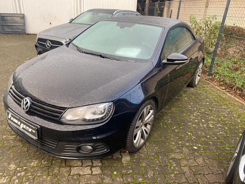 Gebraucht VW Eos Exclusive 140 PS (102 kW) 2013 Schwarz Cabrio
