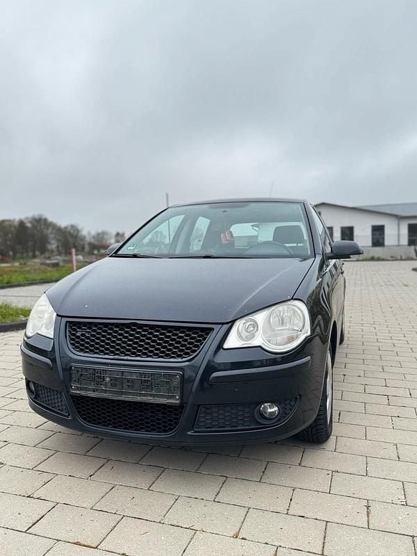 Second-hand VW Polo 80 CP (58 kW) 2006 Negru Hatchback