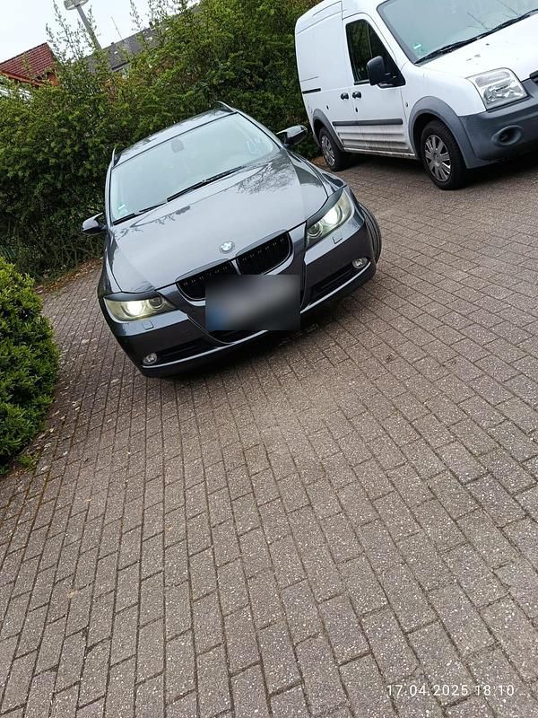Gebraucht BMW 320 177 PS (130 kW) 2007 Kombi