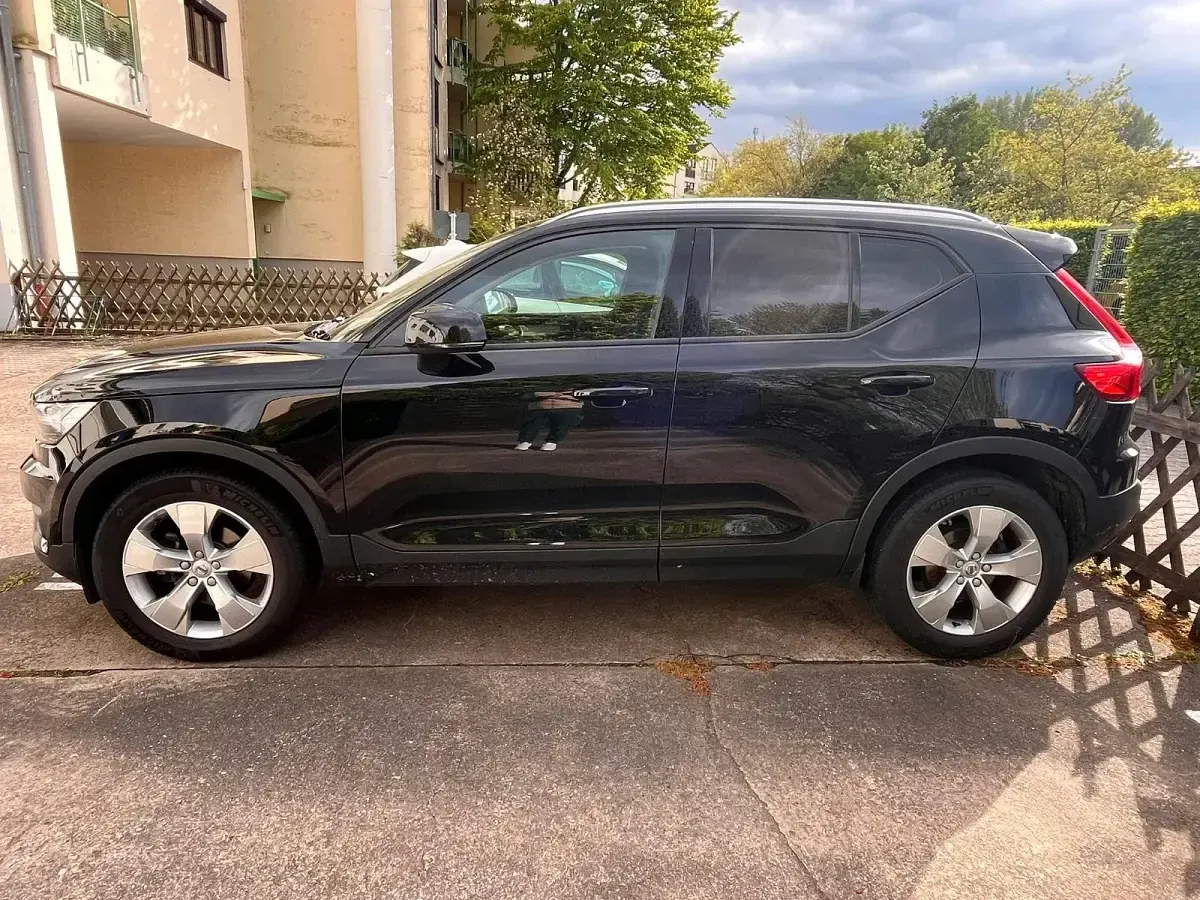 Gebraucht Volvo XC40 150 PS (110 kW) 2019 Schwarz SUV
