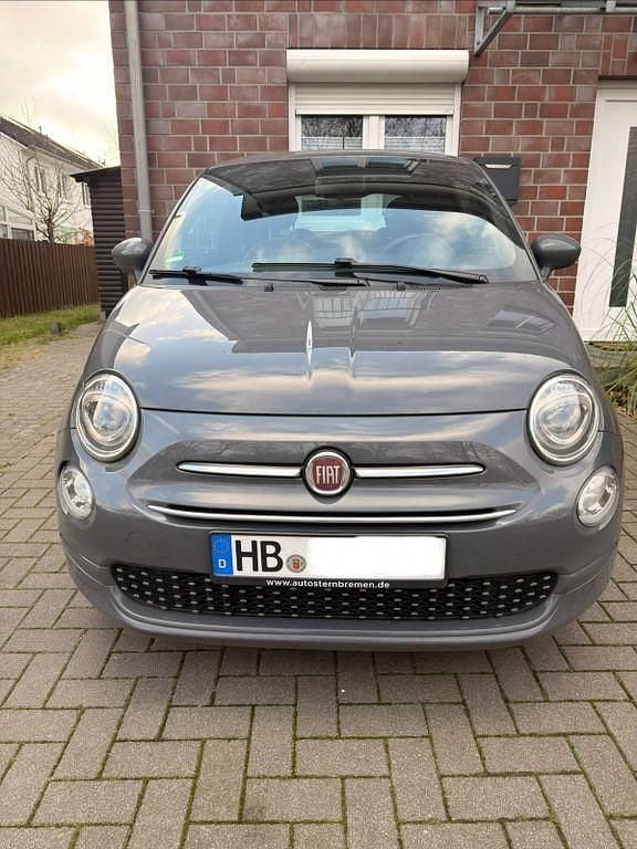Grau Gebraucht 2019 Fiat 500 Kleinwagen | 11.000 € (Fairer Preis) - Bild 1/4