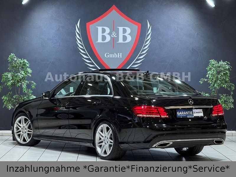 Gebraucht Mercedes E350 AMG 258 PS (189 kW) 2017 Schwarz Limousine