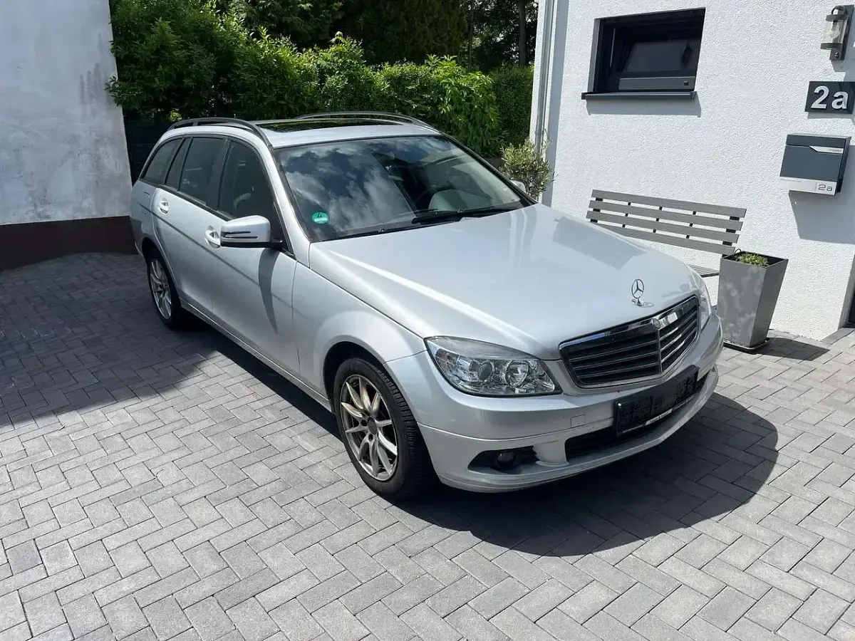 Gebraucht Mercedes C180 156 PS (114 kW) 2008 Silber Kombi