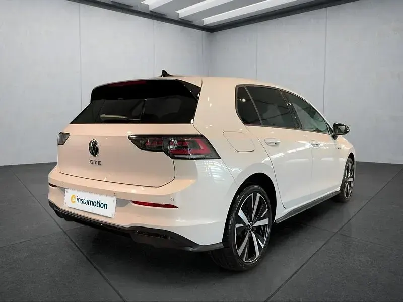 Gebraucht VW Golf VIII GTE 272 PS (200 kW) 2025 Weiß Kleinwagen