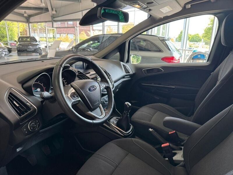 Gebraucht Ford B-MAX Titanium 125 PS (91 kW) 2014 Schwarz Van / Kleinbus