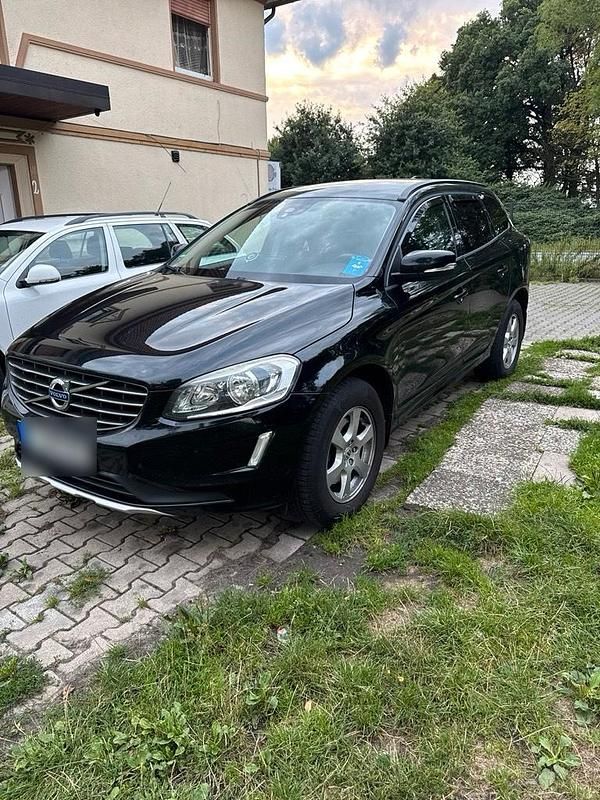 Schwarz Gebraucht 2013 Volvo XC60 SUV | 8.000 € (Teuer) - Bild 1/4