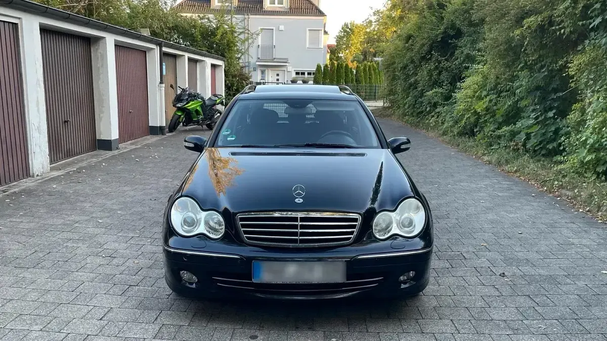 Gebraucht Mercedes C350 Sport Edition 272 PS (200 kW) 2007 Schwarz Kombi