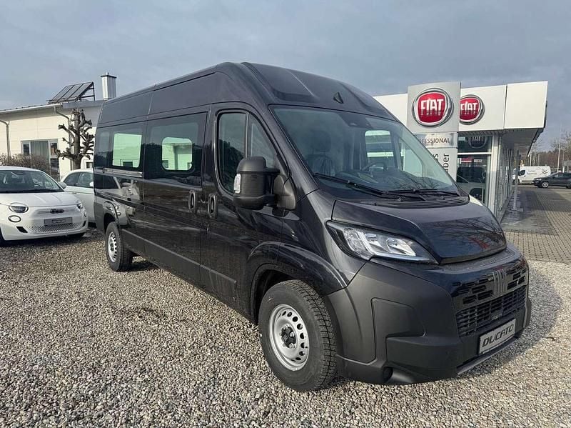 Neu Fiat Ducato 179 PS (131 kW) 2026 Colore esterno (schwarz) Van