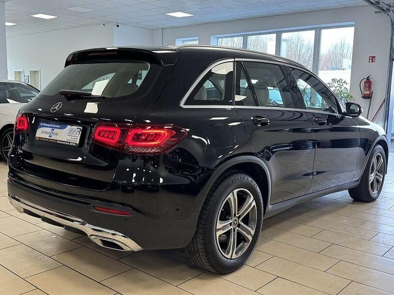 Gebraucht Mercedes GLC400d 330 PS (242 kW) 2020 Schwarz SUV