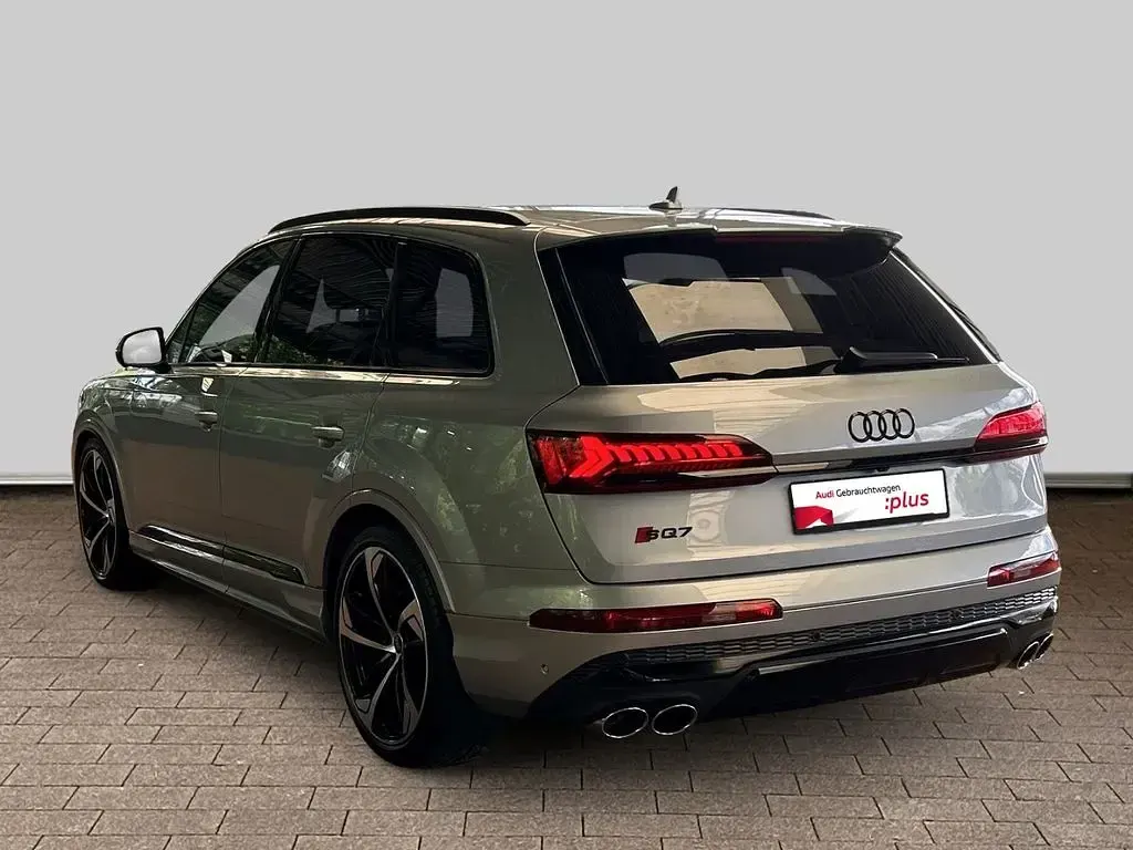 Gebraucht Audi SQ7 Sport 507 PS (372 kW) 2023 Satellitsilber metallic SUV