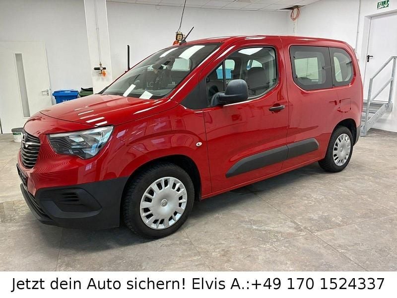 Rot Gebraucht 2020 Opel Combo Life Selection Van / Kleinbus | 11.500 € (Superpreis) - Bild 1/4