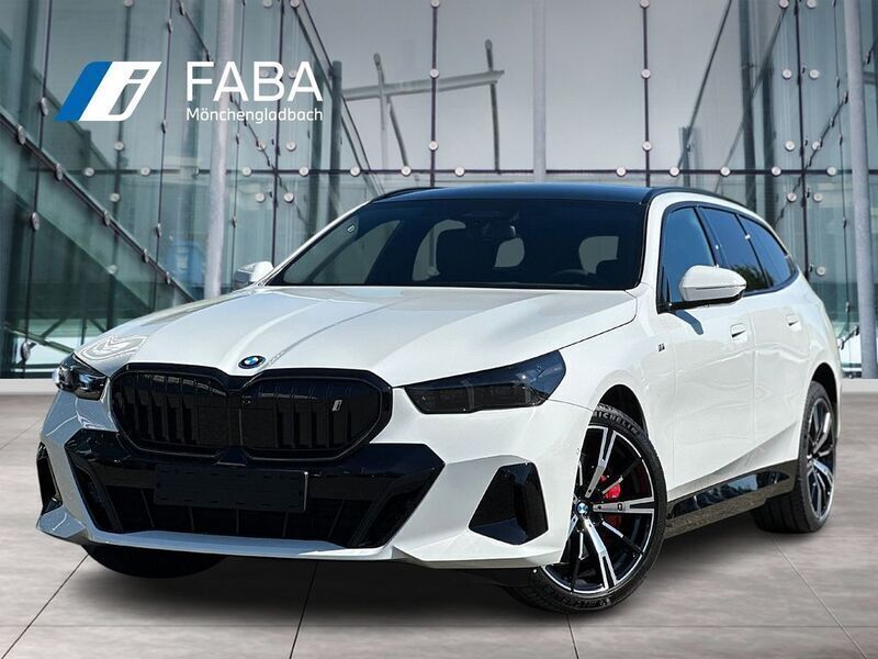 Weiß Neu 2025 BMW i5 M Sport Limousine | 74.390 € (Etwas zu teuer) - Bild 1/4