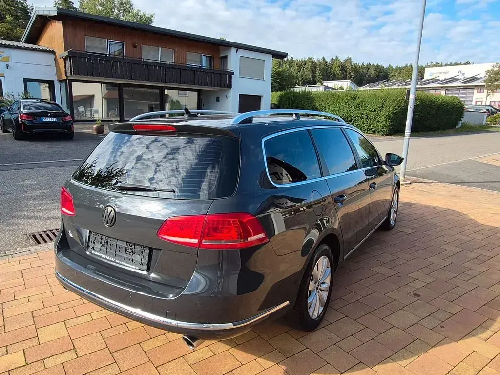 Gebraucht VW Passat Edition 177 PS (130 kW) 2014 Grau Kombi