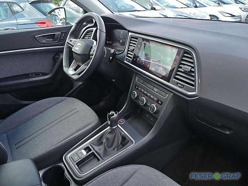 Gebraucht Seat Ateca Style 150 PS (110 kW) 2024 Reflex silber metallic SUV