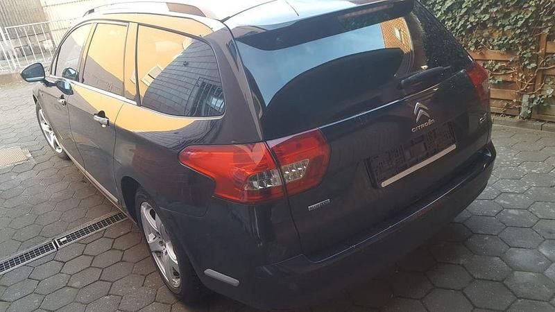 Schwarz Gebraucht 2015 Citroën C5 Exclusive Kombi | 4.999 € (Superpreis) - Bild 1/4