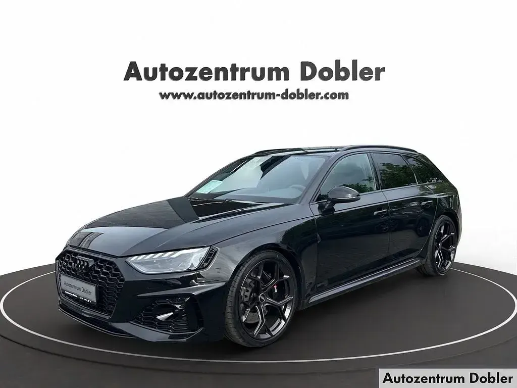 Gebraucht Audi RS4 Sport 450 PS (330 kW) 2024 Schwarz Kombi