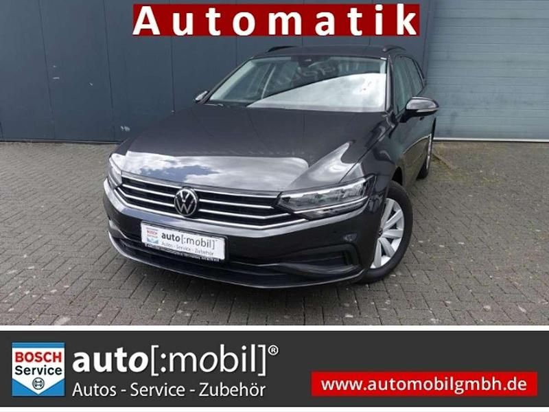 Mangangrau metallic Gebraucht 2023 VW Passat Conceptline Kombi | 24.980 € (Superpreis) - Bild 1/3