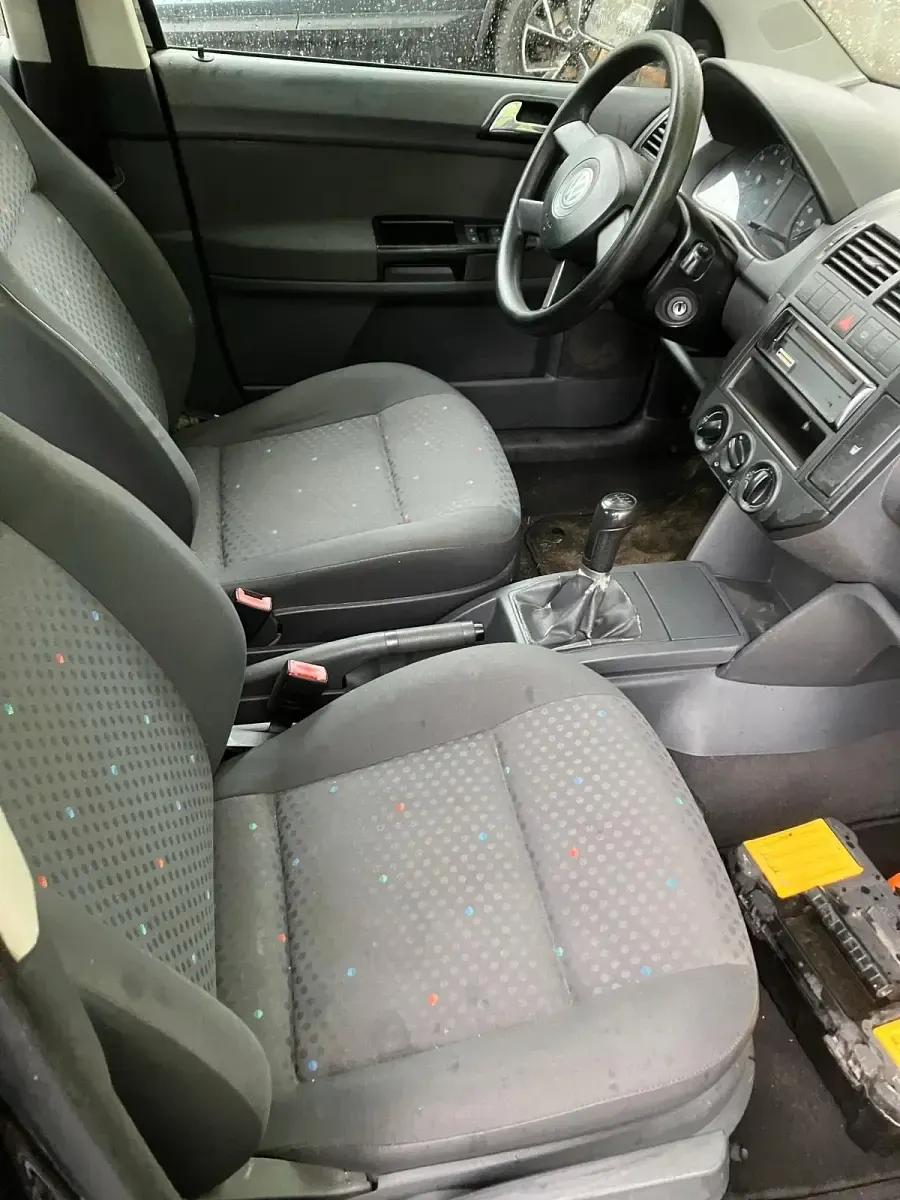 Gebraucht VW Polo 2004 Schwarz Kleinwagen