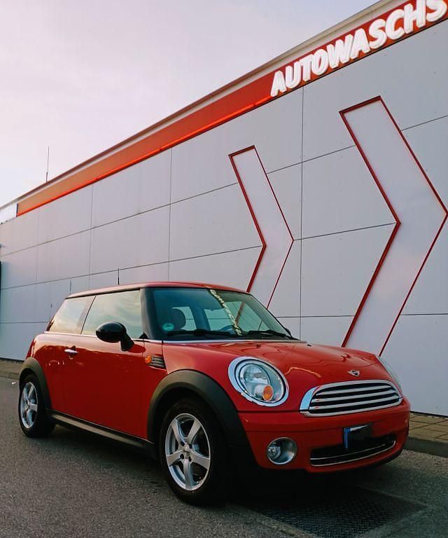Rot Gebraucht 2008 Mini ONE Kleinwagen | 2.250 € (Superpreis) - Bild 1/4