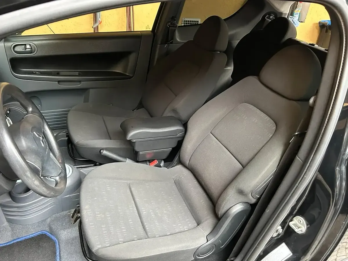Gebraucht Mitsubishi Colt 75 PS (55 kW) 2007 Schwarz Kleinwagen