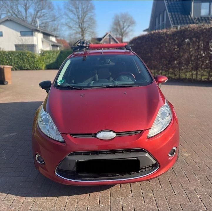 Gebraucht Ford Fiesta Titanium 95 PS (69 kW) 2009 Orange Kleinwagen