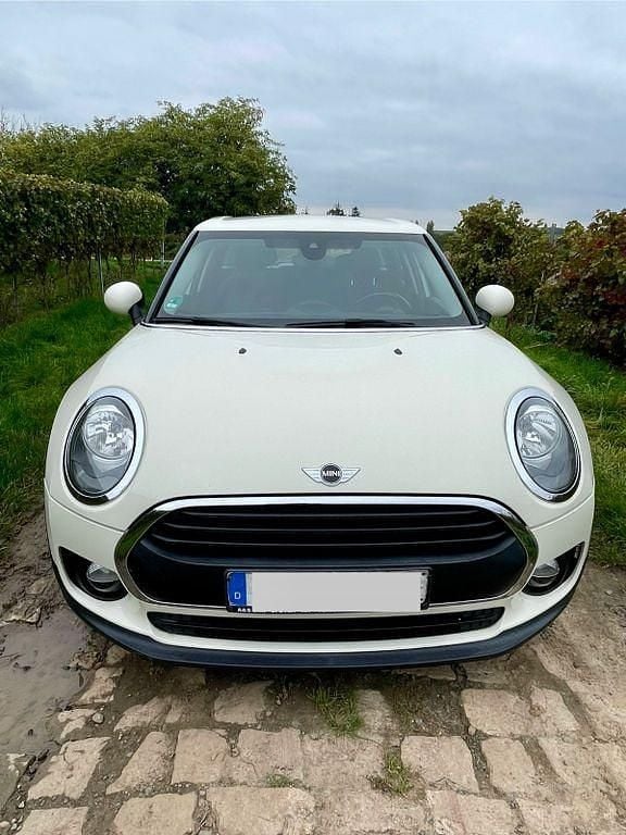 Beige Gebraucht 2016 Mini One D Clubman Kombi | 8.400 € (Fairer Preis) - Bild 1/4