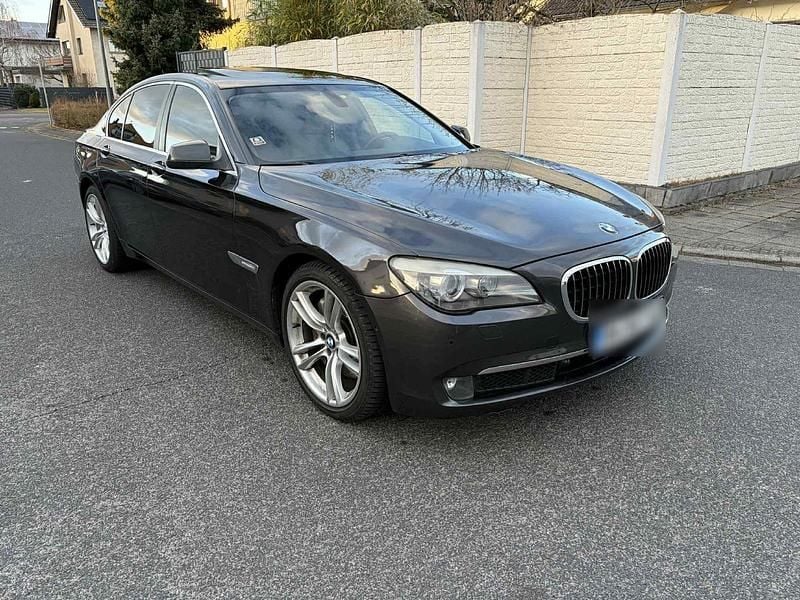 Gebraucht BMW 750 Performance 408 PS (300 kW) 2009 Limousine