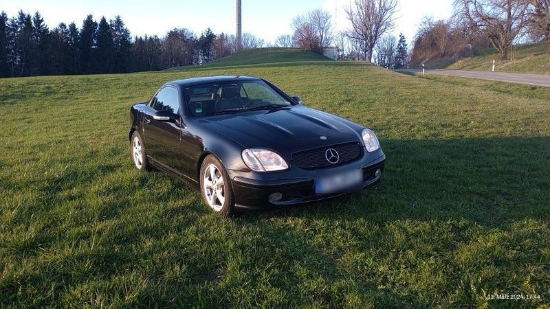 Gebraucht Mercedes SLK320 Edition 230 PS (169 kW) 2001 Schwarz Cabrio