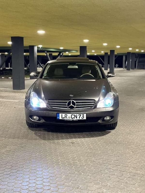 Gebraucht Mercedes CLS320 224 PS (164 kW) 2006 Coupé
