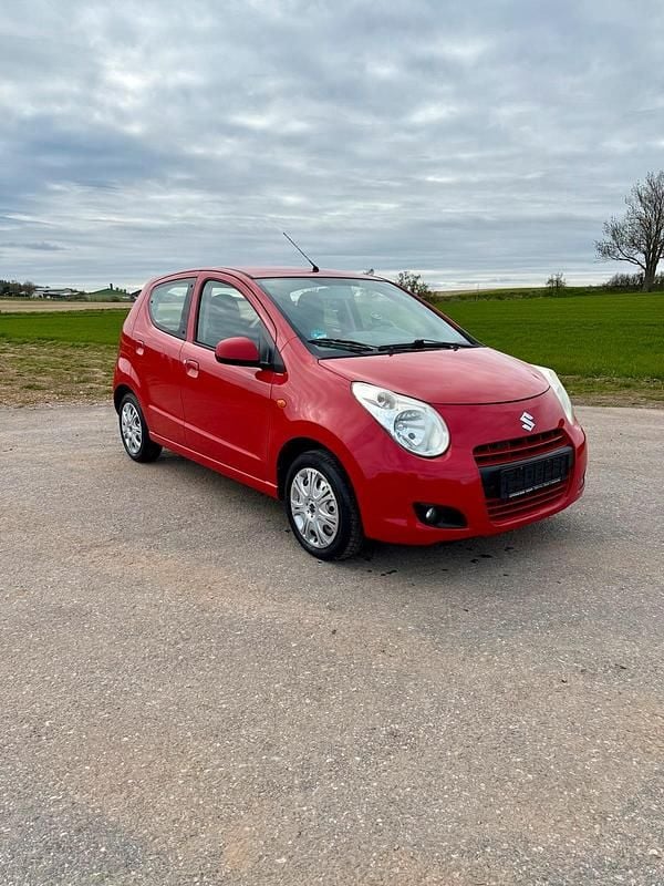 Gebraucht Suzuki Alto 68 PS (50 kW) 2009 Rot Kleinwagen