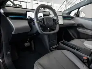 Neu Lynk & Co 02 200 kW (272 PS) 2026 Grau (grid gray (metallic)) SUV